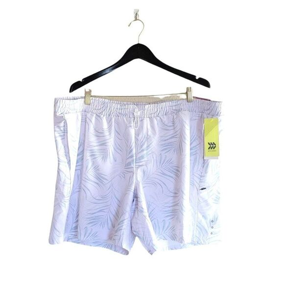 All In Motion Mens Shorts White 2XL Big & Tall Swim Trunks New - Picture 6 of 6